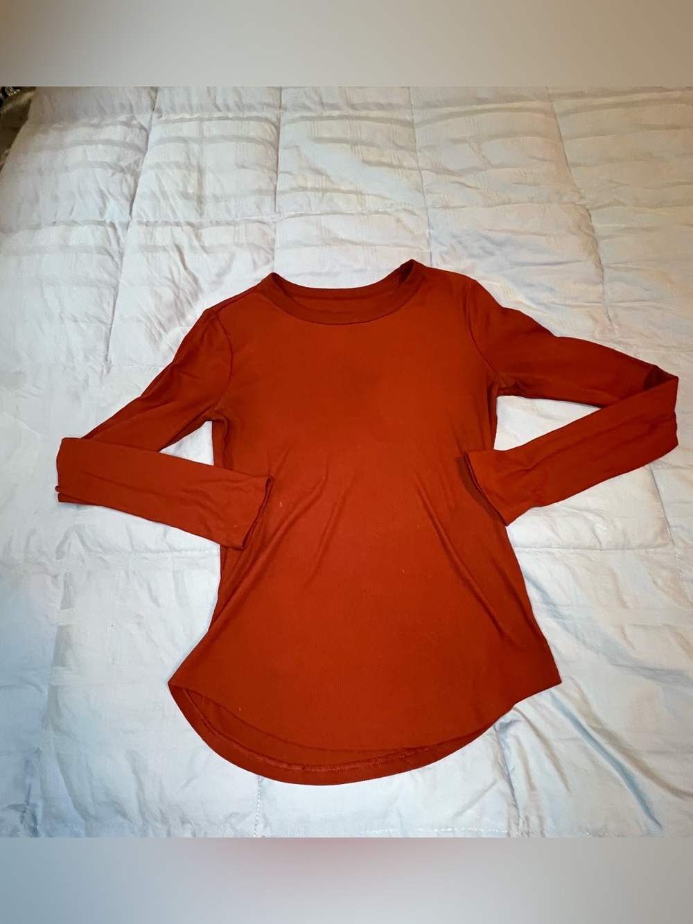 NOBO Long-Sleeve Scoop-Hem Top - Rust Orange